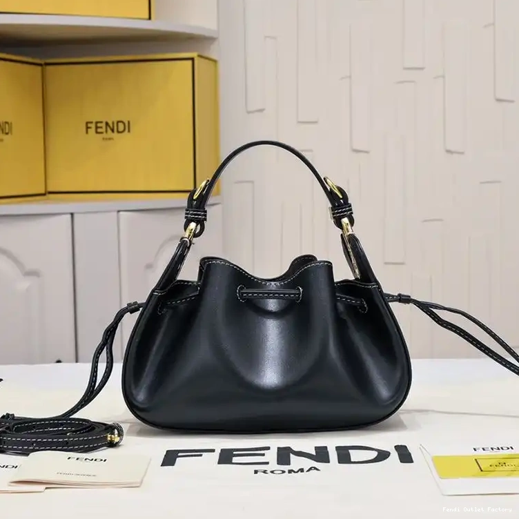 Vintage HOT Pomodorino Bucket Leather In Calf Bag Mini Fendi Black 0512